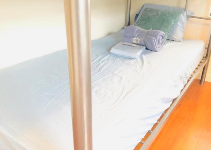Men Only Dorms -3 Miles To The Beach Lighthouse Point Extérieur photo